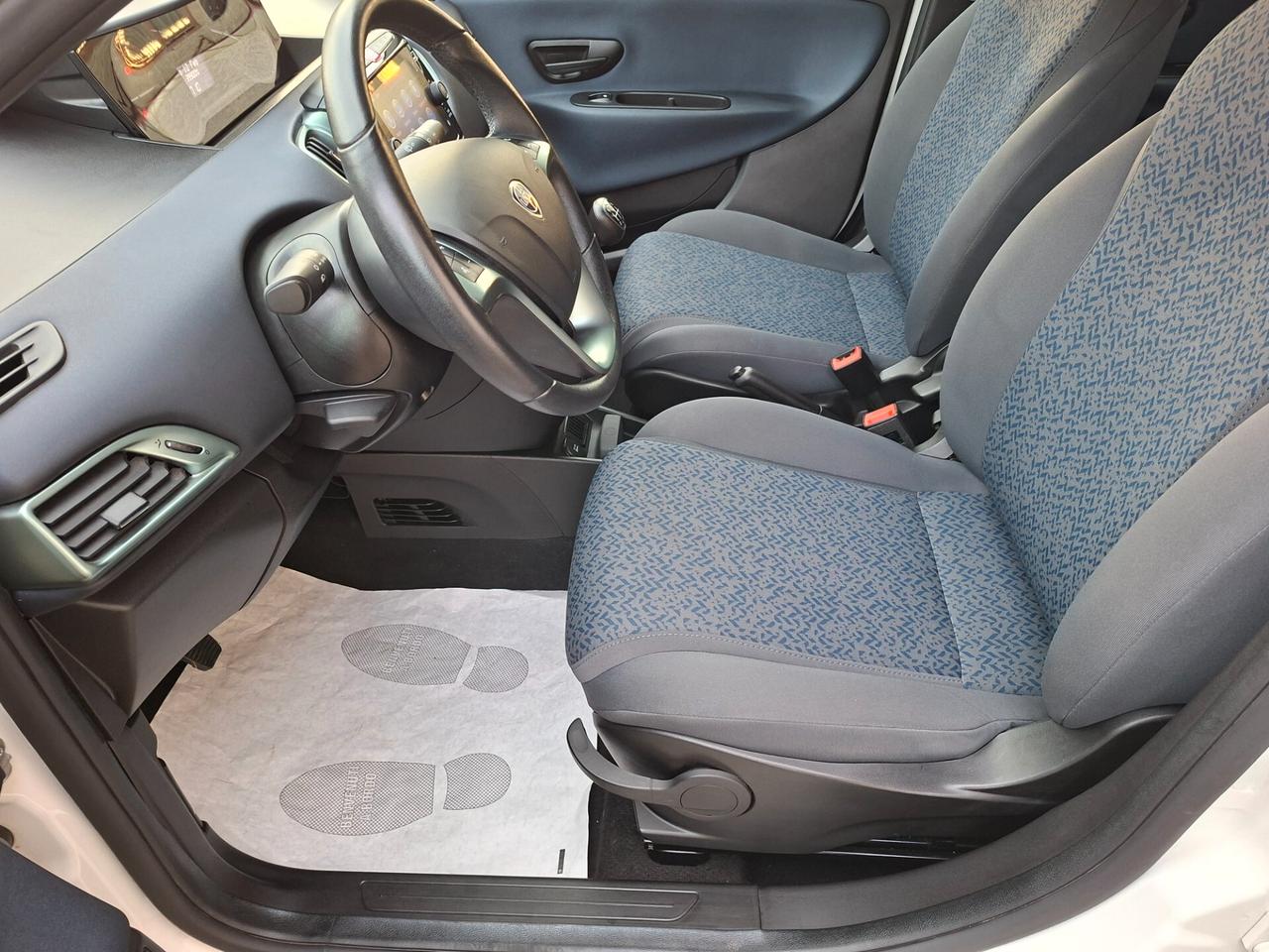 Lancia Ypsilon 1.0 Hybrid Gold *PREZZO REALE*