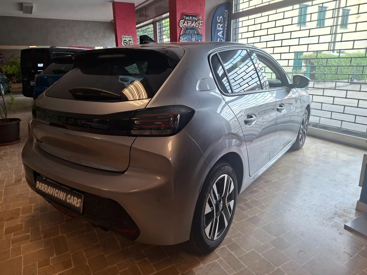 Peugeot 208 PureTech 100 Stop&Start 5 porte Allure
