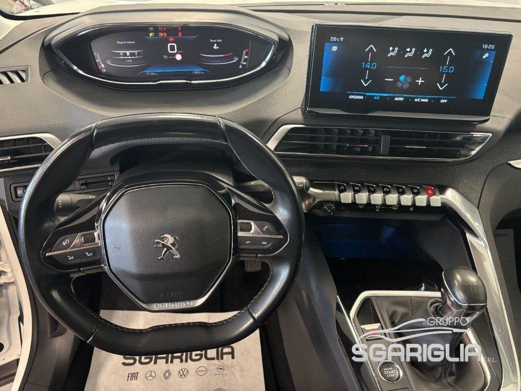 Peugeot 3008 1.5 BlueHDi Allure Pack