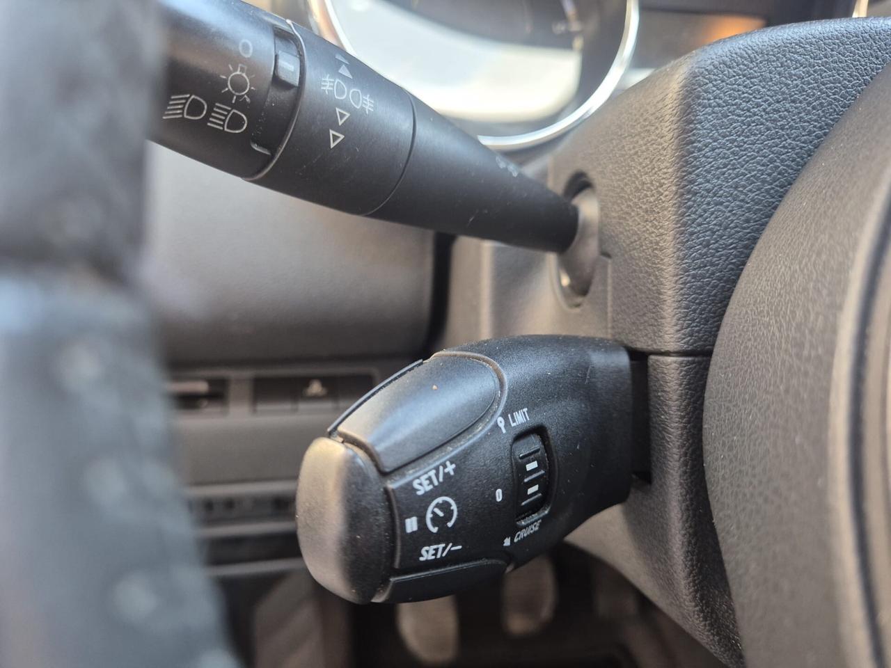 Peugeot 3008 1.6 HDi 110CV Tecno