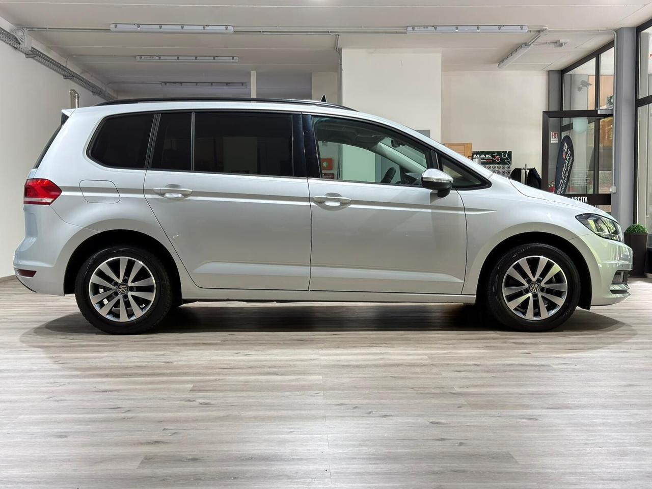 VOLKSWAGEN TOURAN 1.6TDI 115CV DSG 7POSTI