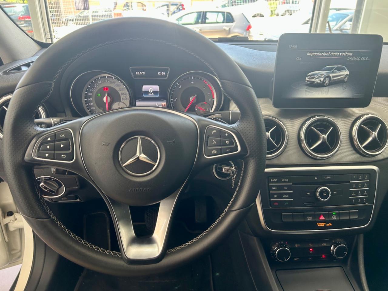 Mercedes GLA 200 SPORT ENDURO finanziabile
