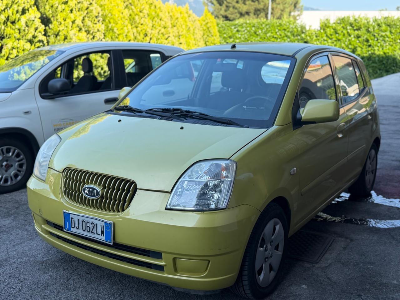 Kia Picanto 1.1 12V CRDi VGT Spicy