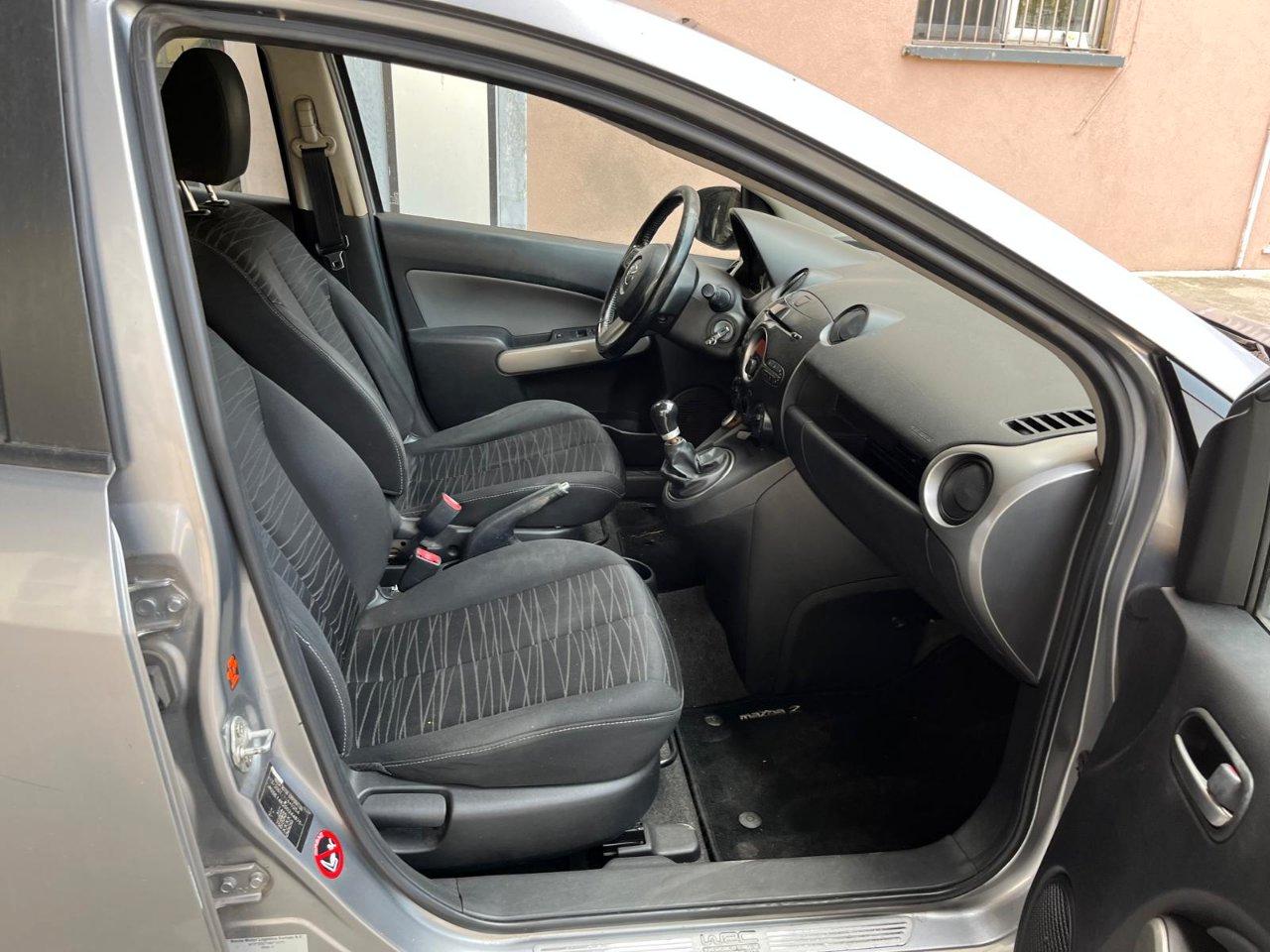 Mazda 2 5 Porte 2 5p 1.3 Easy c/clima Gpl 75cv