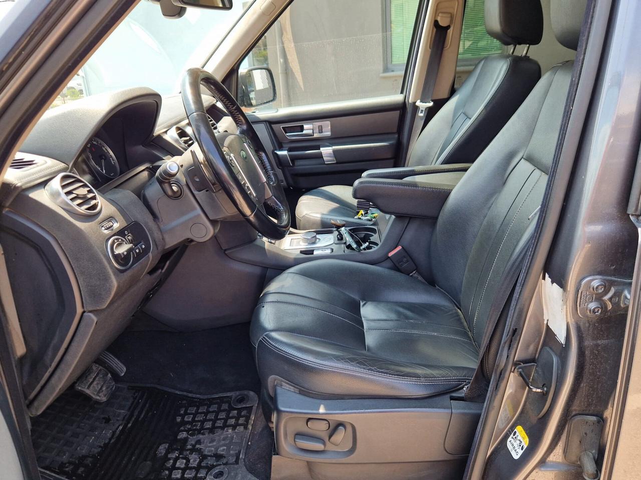 Land Rover Discovery 4 3.0 SDV6 249CV HSE