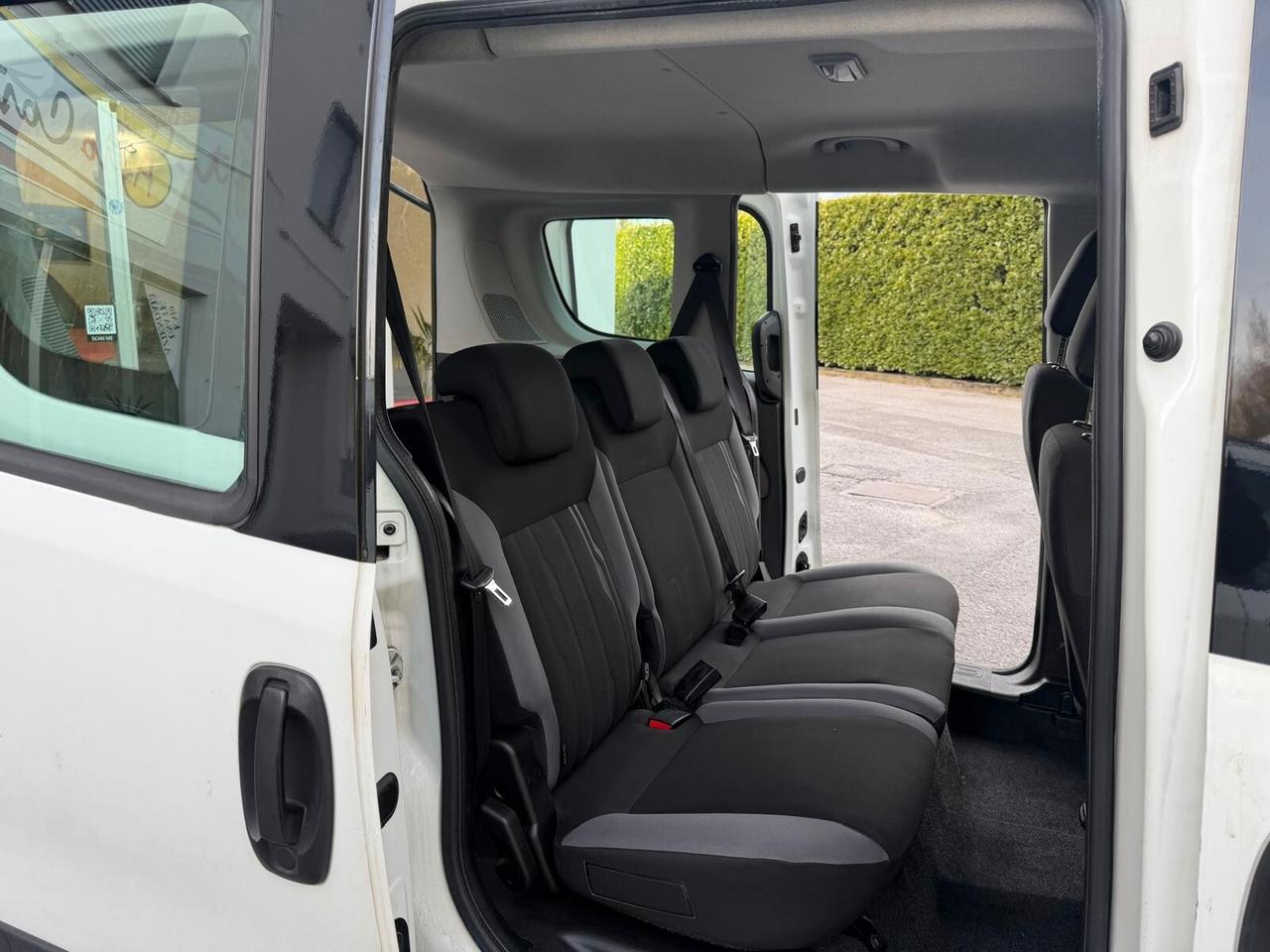 Fiat Doblò 5 POSTI 1.4 T-Jet 16V Lounge