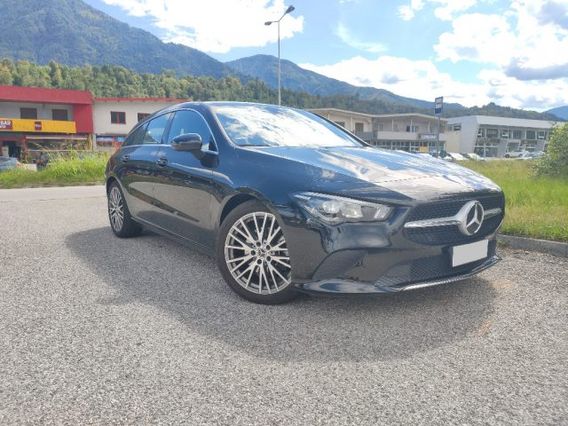 MERCEDES-BENZ CLA 200 d Automatic Shooting Brake Sport