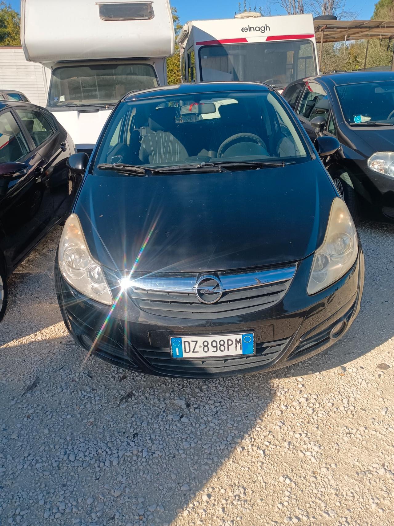 Opel Corsa 1.2 80CV 3 porte GPL-TECH Club