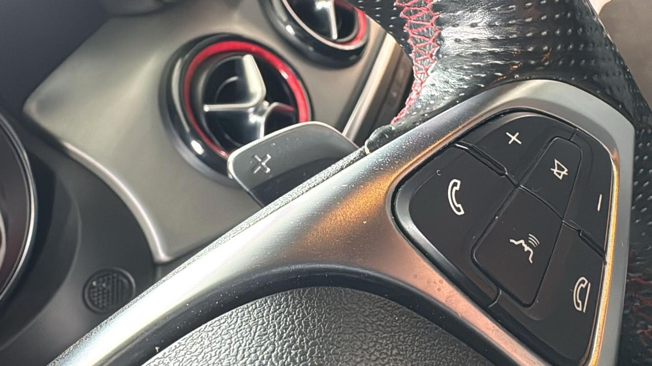 Mercedes-benz CLA 45 AMG 4Matic Garanzia