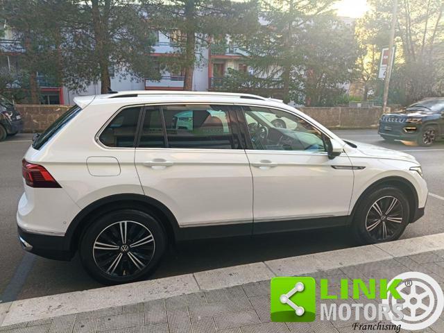 VOLKSWAGEN Tiguan 2.0 TDI 150 CV SCR DSG Elegance