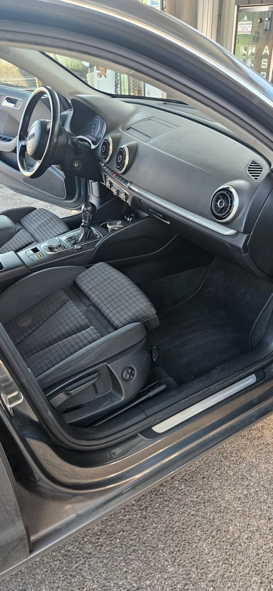 Audi A3 2.0 TDI S tronic