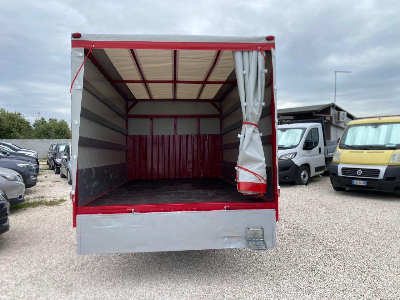 IVECO DAILY 35C11 2.8TDI AUTOCARRO CENTINATO GEMELLATO PATENTE B