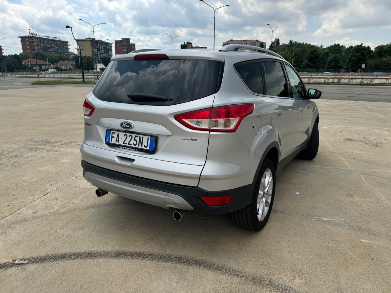 Ford Kuga 2.0 TDCI 150 CV S&S 4WD Powershift Titanium