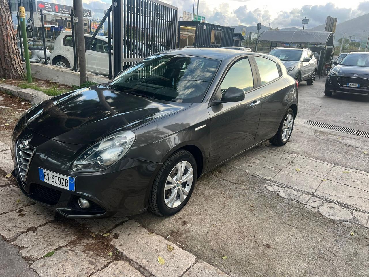 Alfa Romeo Giulietta 1.6 JTDm-2 105 CV Exclusive