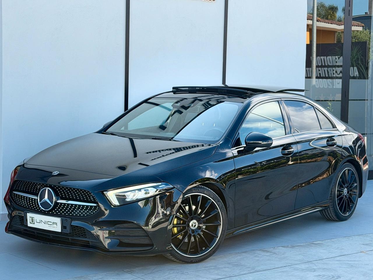 Mercedes-benz A 180 d SEDAN 116 CV AMG Premium PLUS TETTO ITALIANA