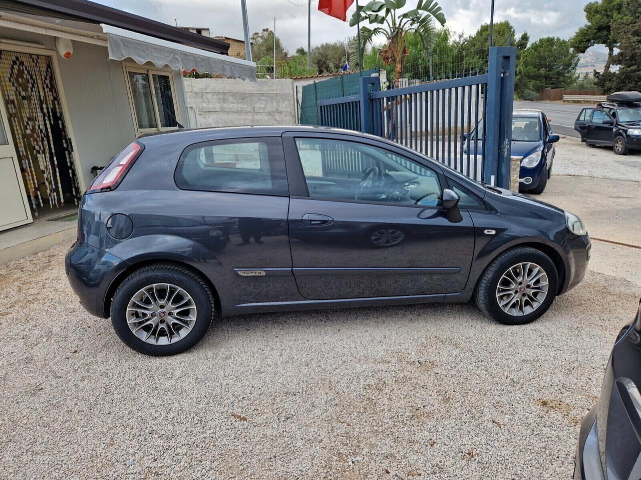 Fiat Punto Evo Punto Evo 1.3 Mjt 85 CV DPF 3 porte S&S Dualogic Dynamic