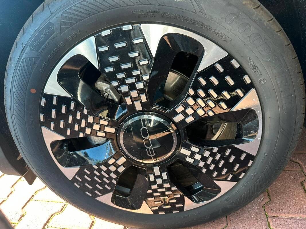 Fiat 600 1.2 hybrid La Prima 110cv auto