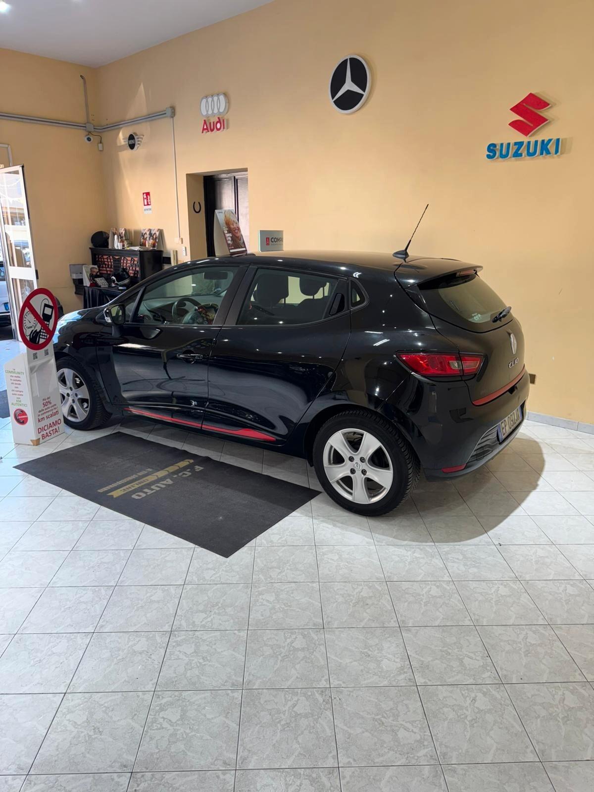 Renault Clio 1.2 16V 5 porte Live!