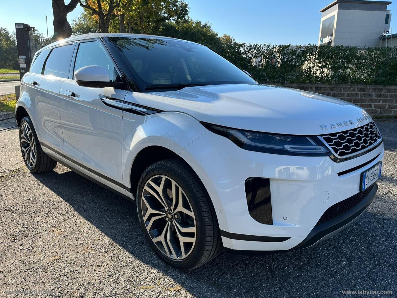 LAND ROVER RR Evoque 2.0D L.Flw 150 AWD Auto SE