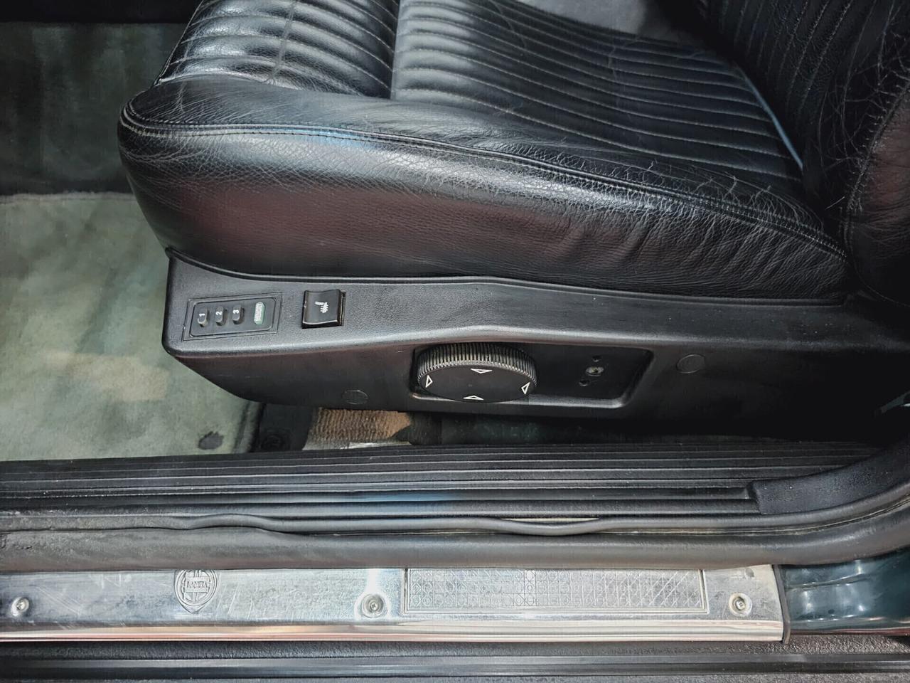 Lancia Thema 2.0 i.e. turbo 16V cat LX