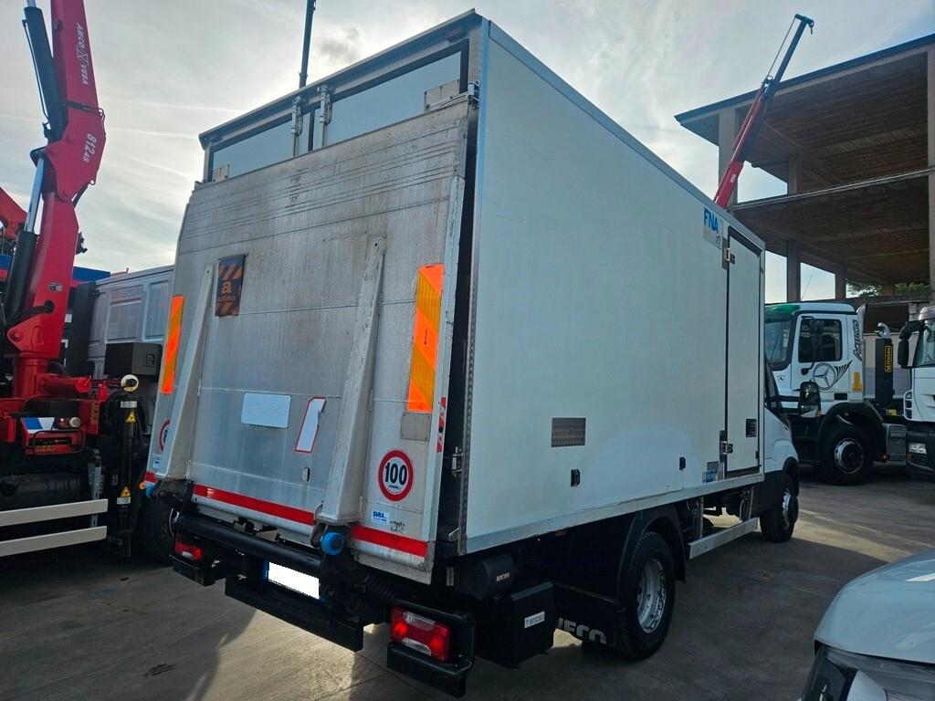 IVECO DAILY 72-150 FRIGO CON PEDANA-2018