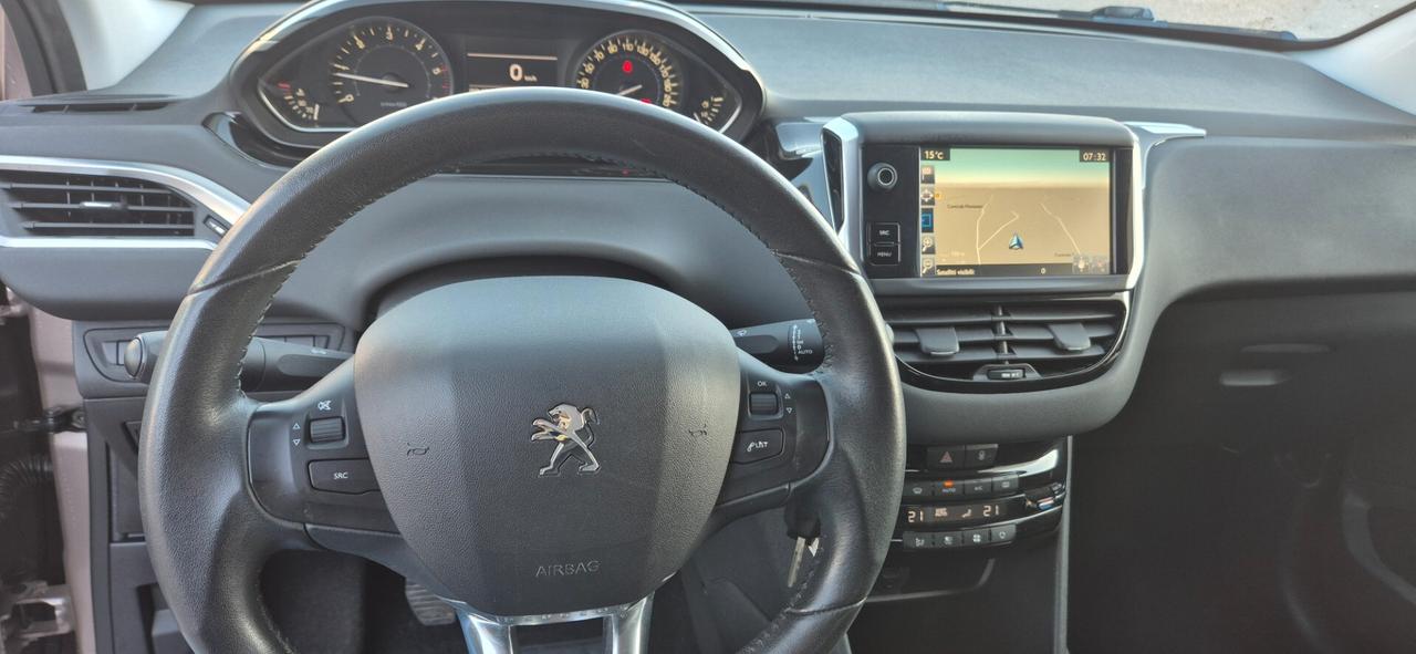 Peugeot 208 1.4 HDi 68 CV 5 porte Allure NEOPATENTATI