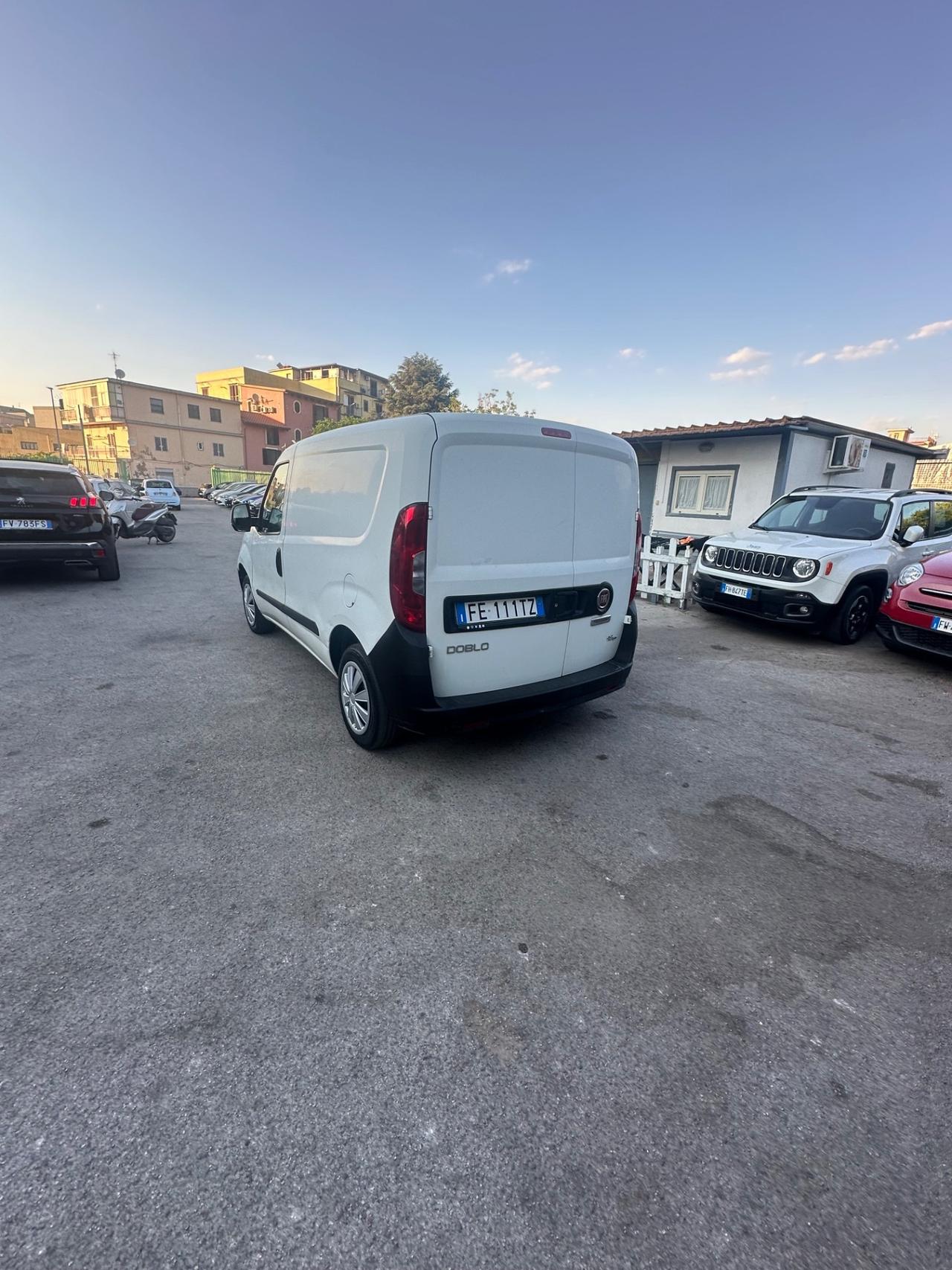 Fiat Doblo coibentato