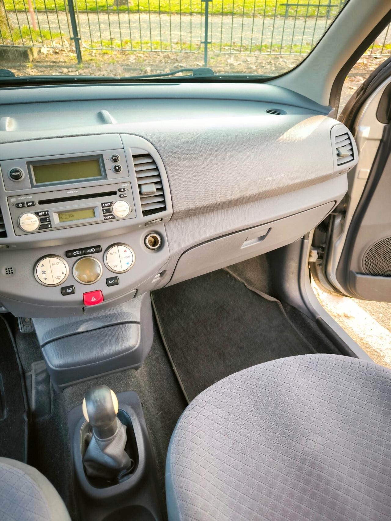 Nissan Micra 1.2 16V 5 porte Acenta