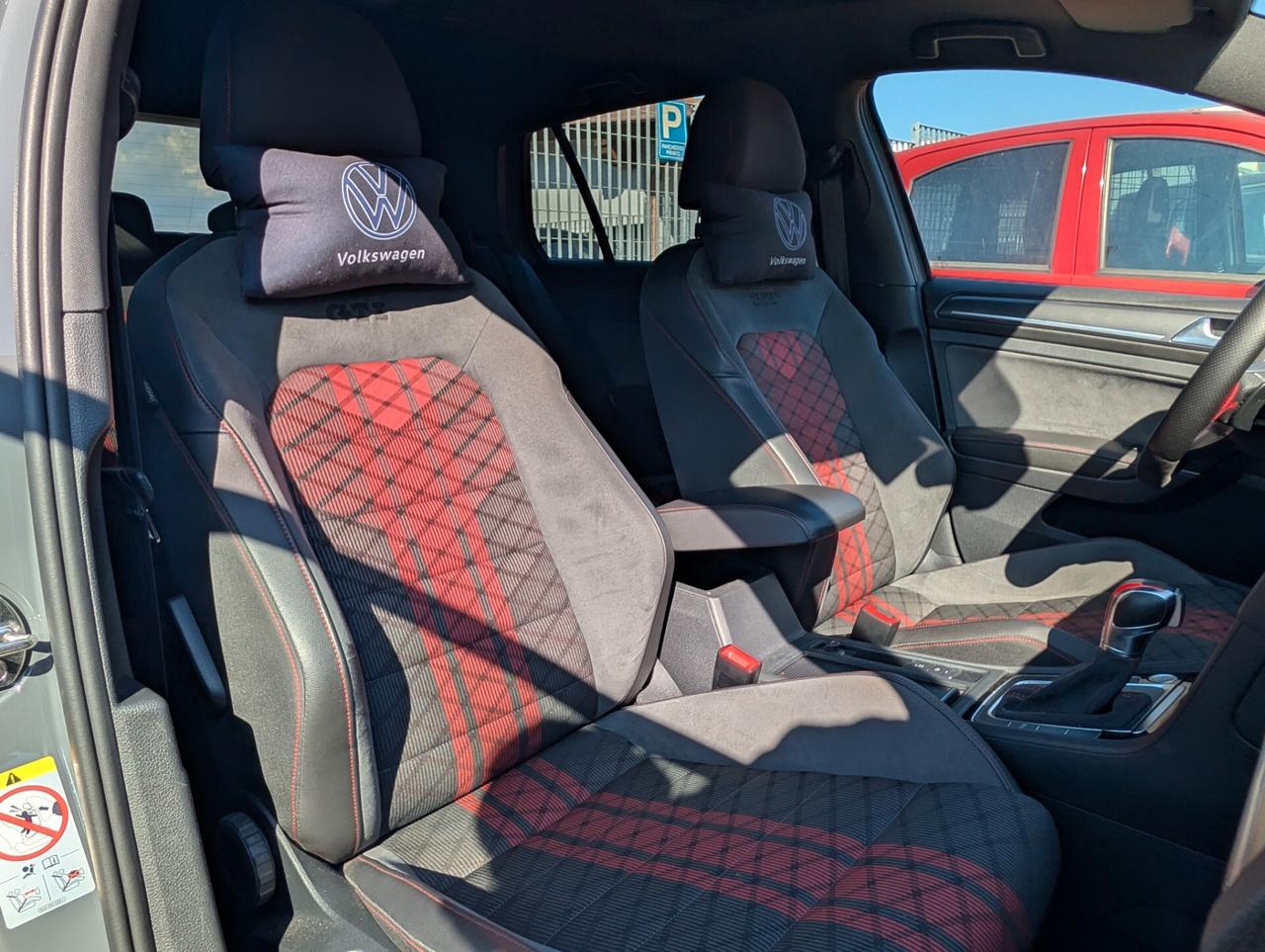 Volkswagen Golf GTI 2.0 TSI TCR DSG 5p. BlueMotion Technology