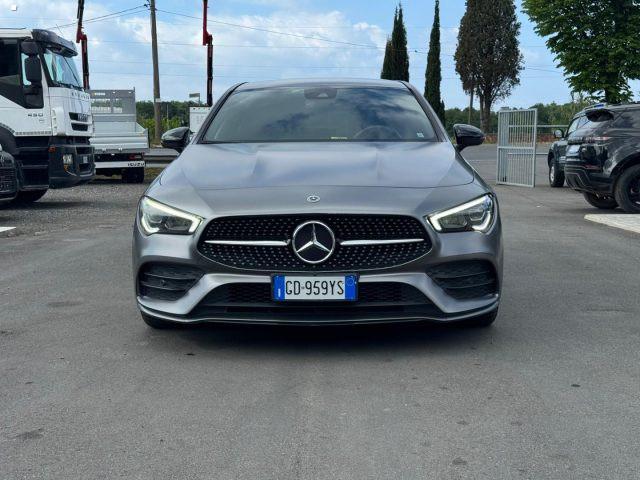 MERCEDES-BENZ A 200 d Automatic Premium