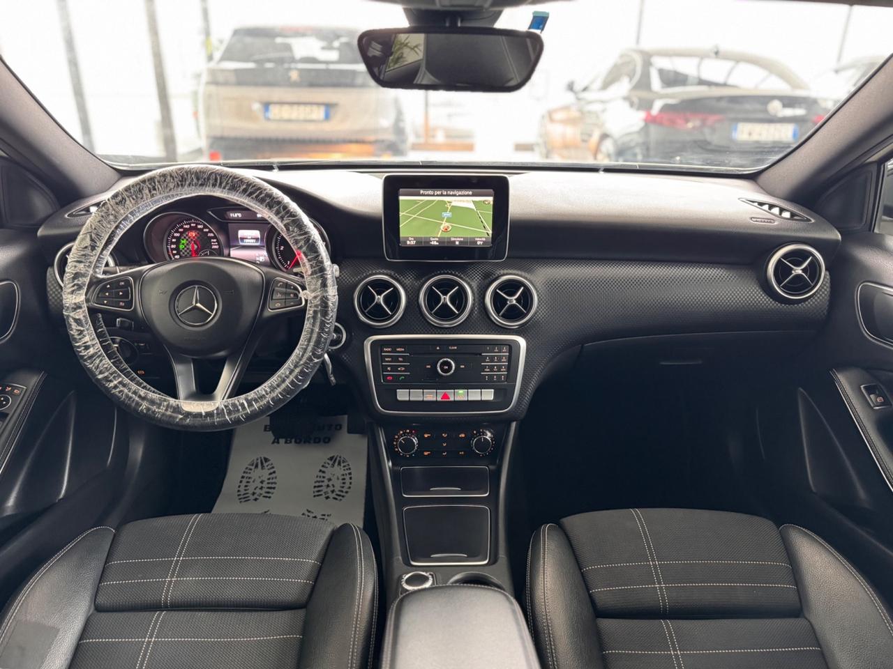 Mercedes-benz A 200 d Automatic Premium