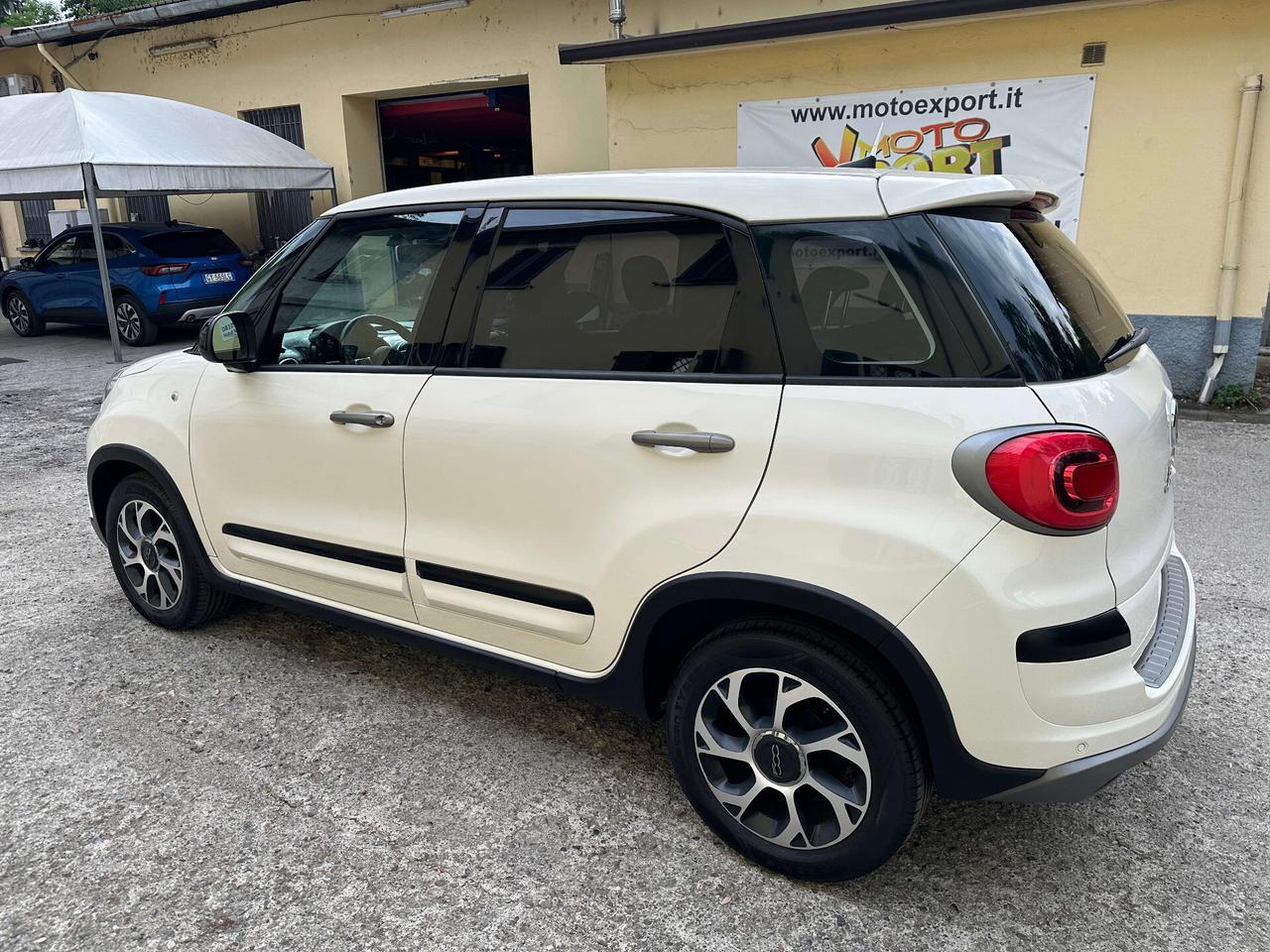 Fiat 500L 1.4 95 CV Cross