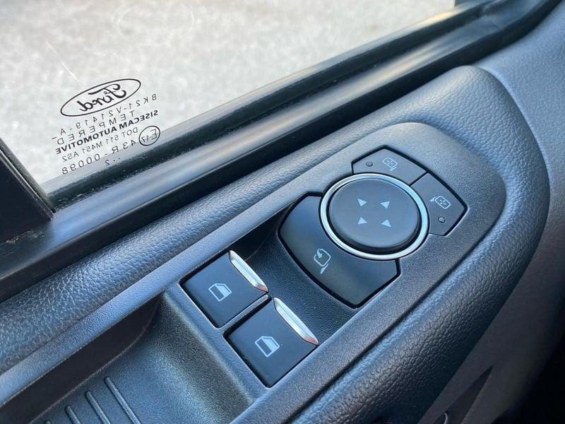 Ford Tourneo Custom 320 2.0 EcoBlue 130CV PL Titanium