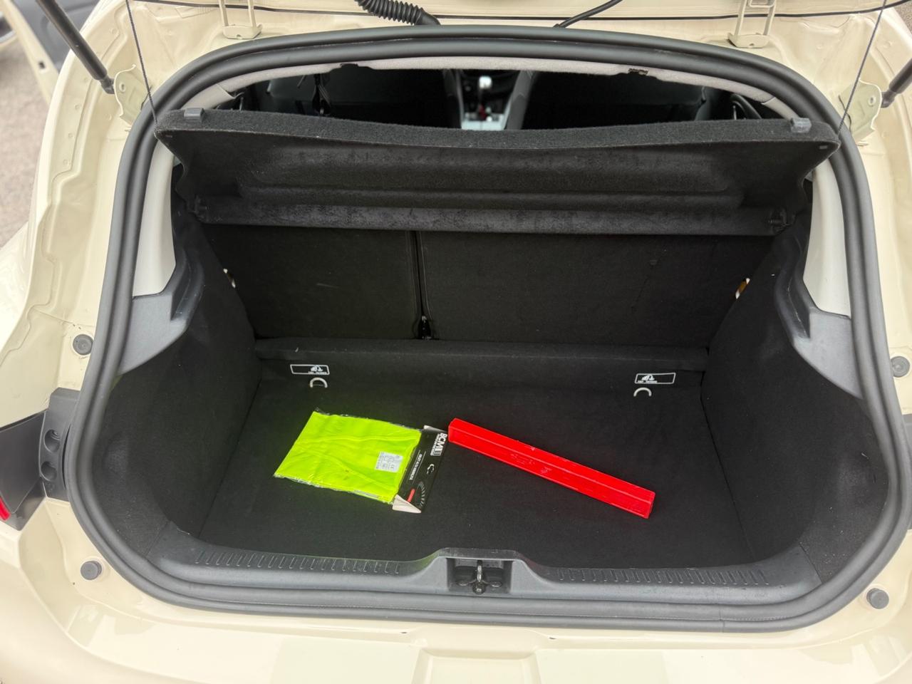 Renault Clio dCi 8V 75 CV Start&Stop 5 porte Energy Duel