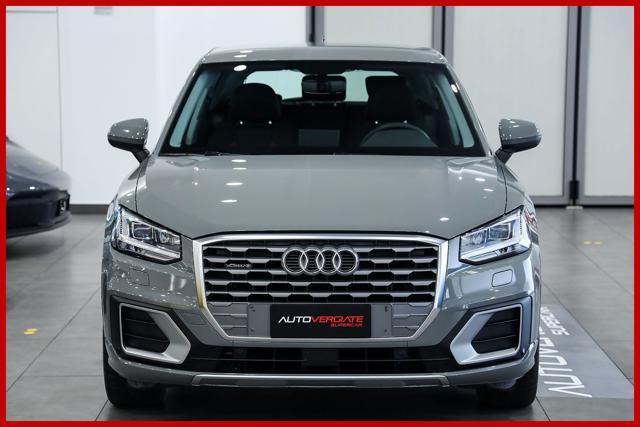 AUDI Q2 35 TDI quattro S tronic Business Plus