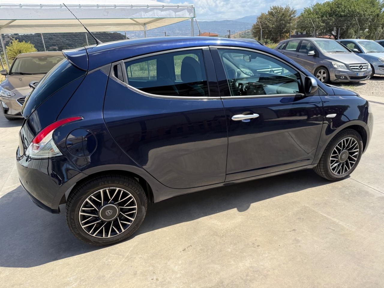 Lancia Ypsilon 1.3 MJT 16V 95 CV 5 porte S&S Plati