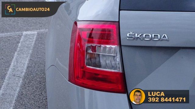 SKODA Octavia 2.0 TDI, "RS" SW, 184 cv, Automatica DSG, Garanzia