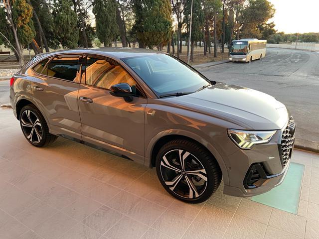 AUDI Q3 SPB Sportback 35 2.0 TDI S tronic S line edition
