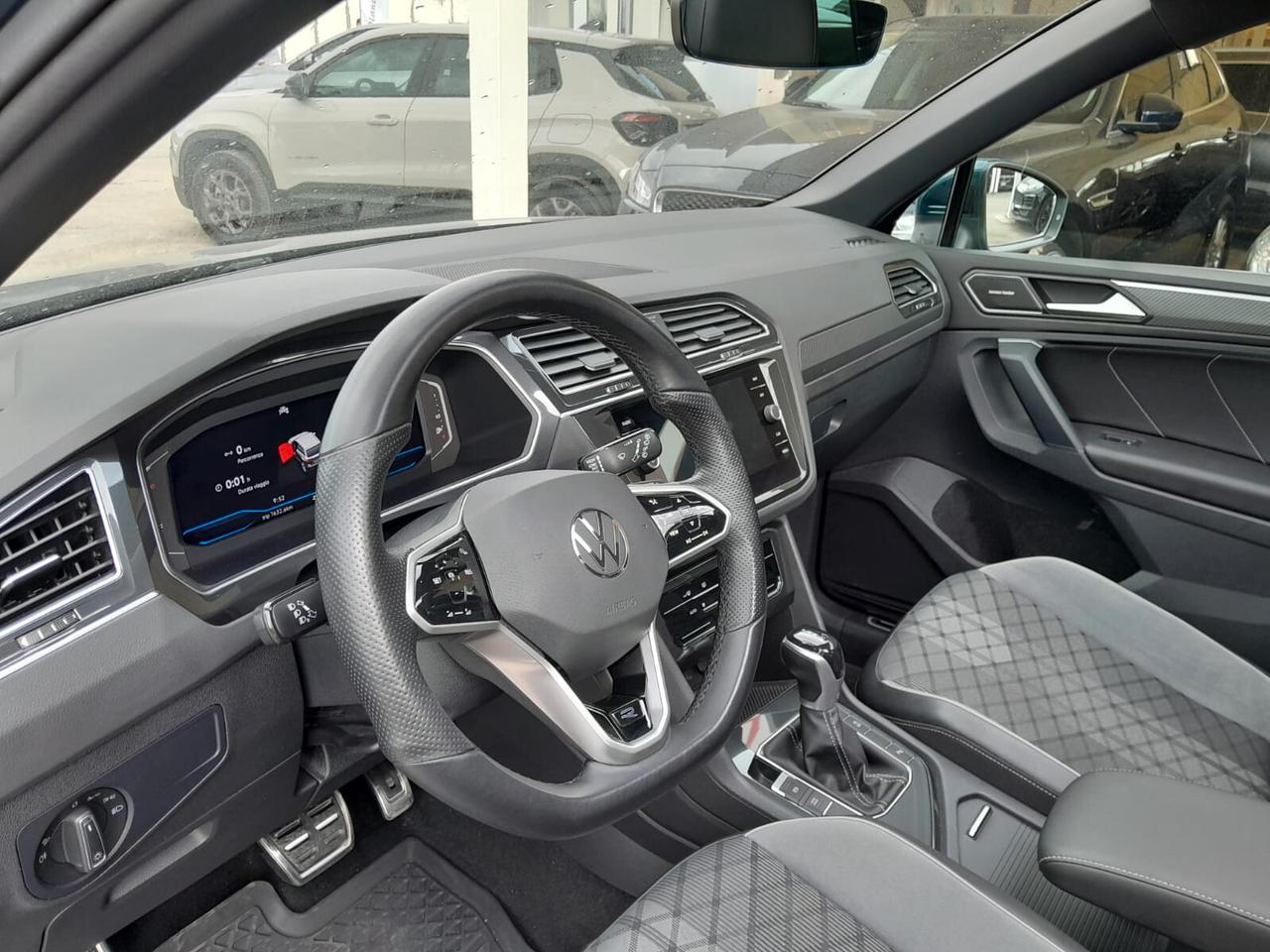 Volkswagen Tiguan 2.0 TDI 200 CV SCR DSG 4MOTION R-Line
