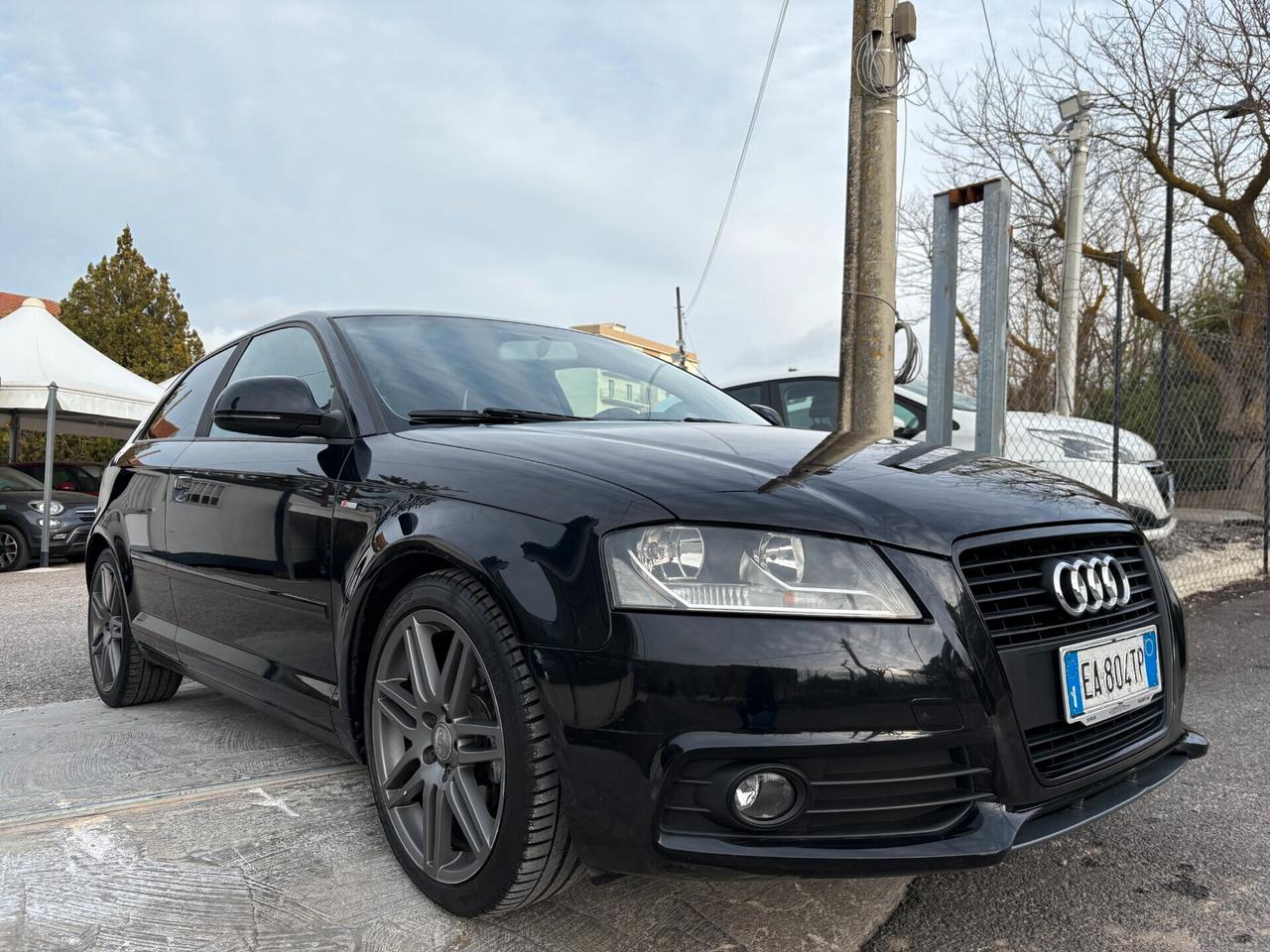 Audi A3 Sline 1.6 TDI 105 CV