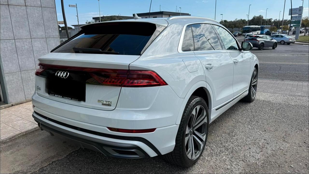 Audi Q8 50 TDI 286 CV quattro tiptronic Sport