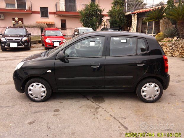 Kia Picanto 2011 photo 4