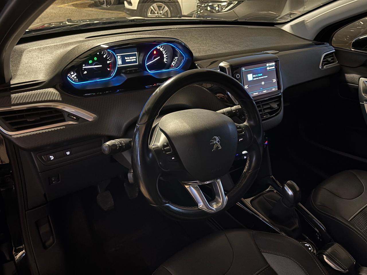 Peugeot 2008 1.2 PureTech Turbo 110CV S&S Allure