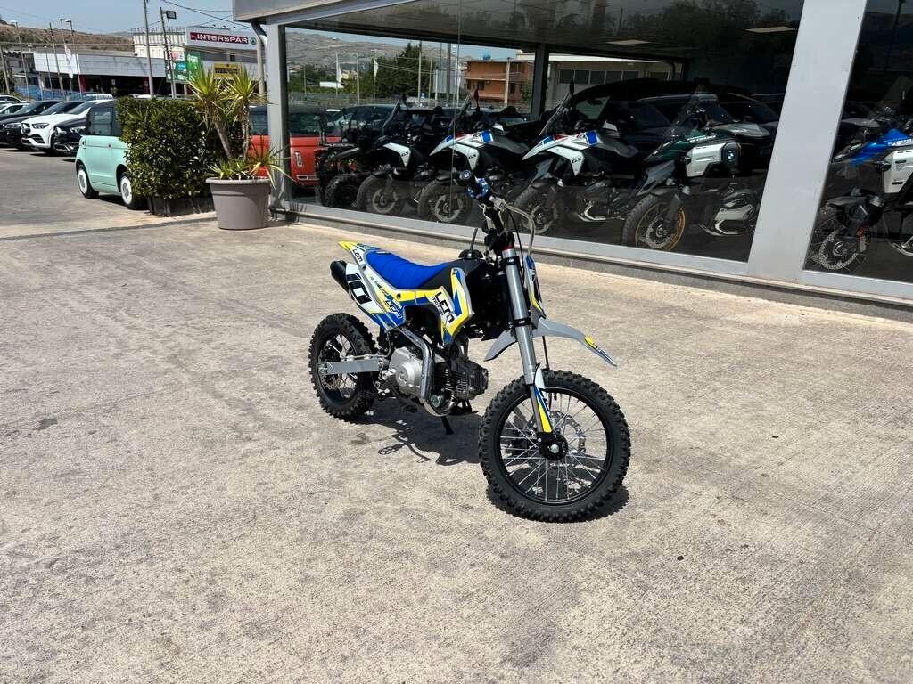 Lem Pitbike CRZ 110 KM 0 Tua a solo 11 Euro al mese