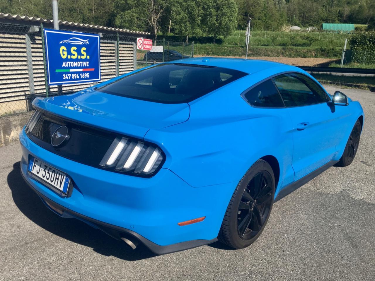 Mustang pari a nuovo