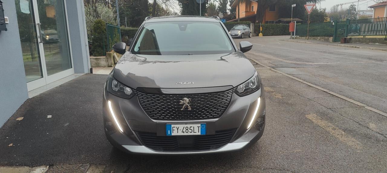 Peugeot 2008 BlueHDi 100 S&S Allure