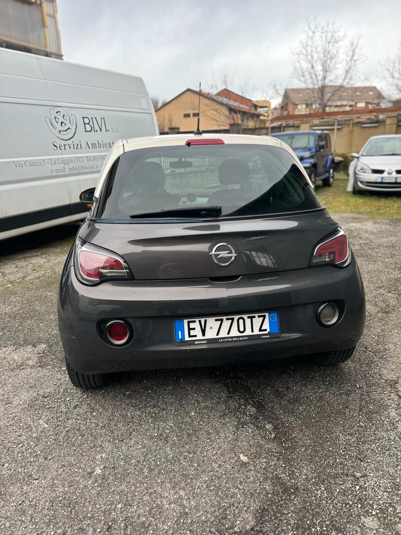 Opel Adam 1.2 70 CV White/Black Link