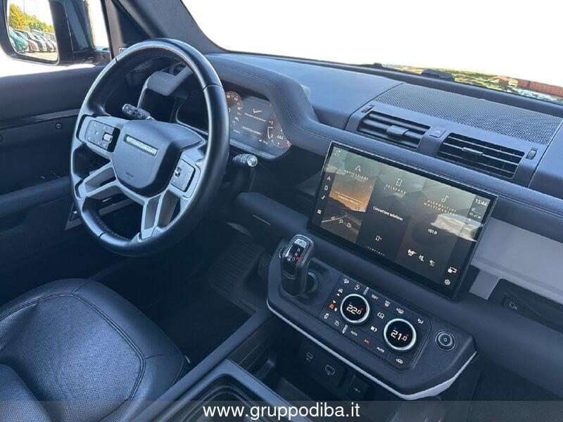 Land Rover Defender VII 2020 110 Diesel 110 3.0d i6 mhev SE awd 200cv auto