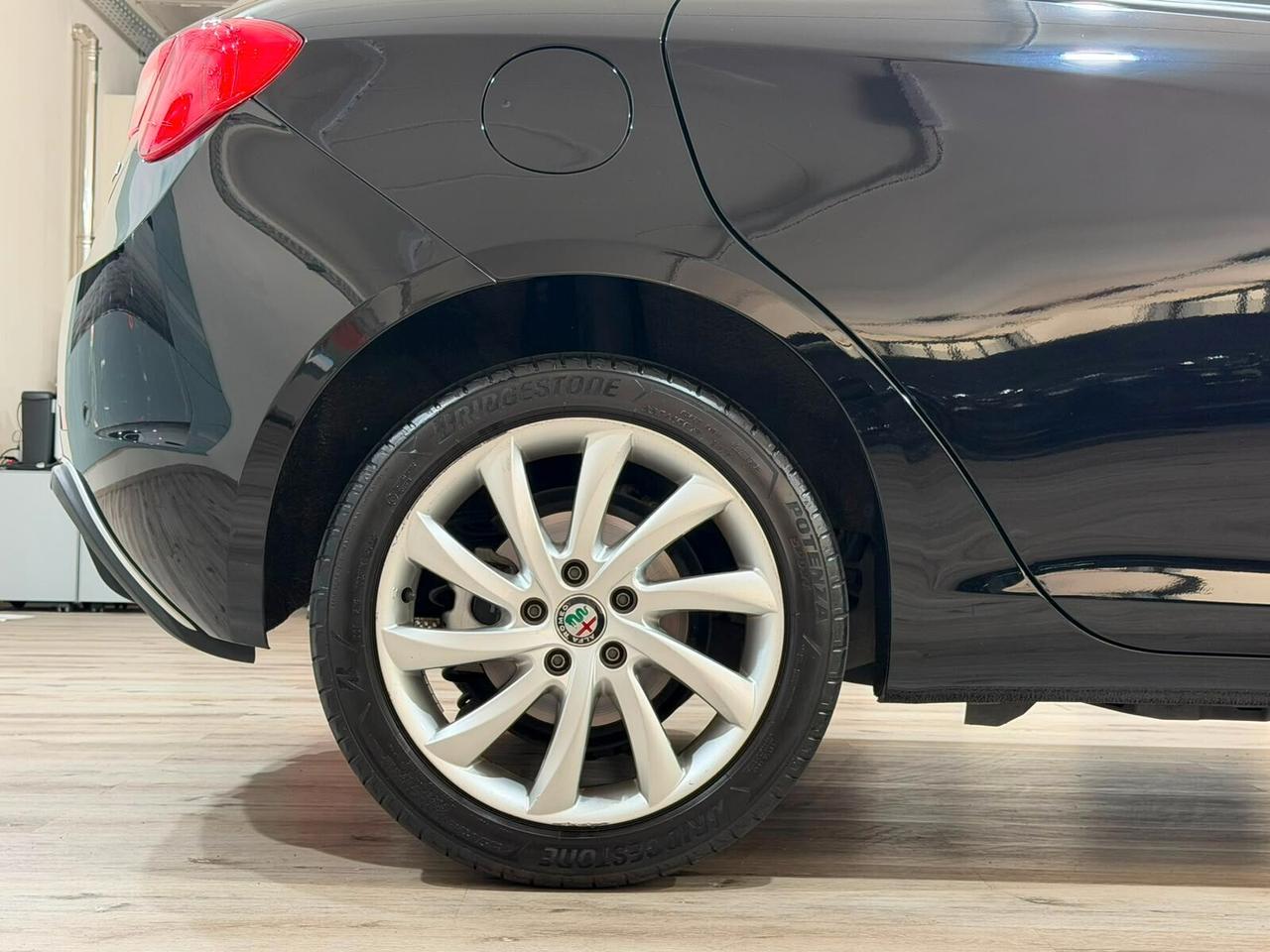 ALFA ROMEO GIULIETTA 1.6JTDm 120cv AUTOMATICA 2019