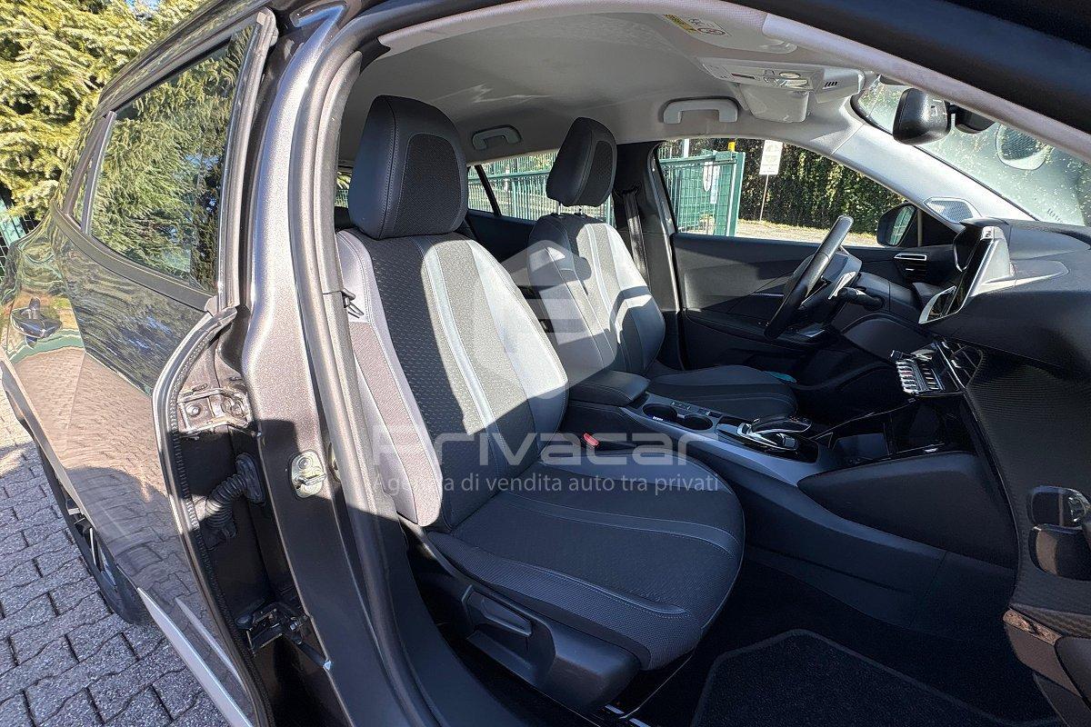 PEUGEOT 2008 PureTech 130 S&S Allure Navi Pack